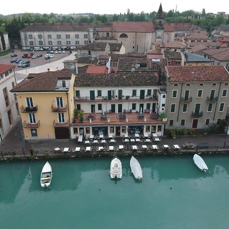 Acqua Verde Appartamenti Πεσκιέρα ντελ Γκάρντα Εξωτερικό φωτογραφία