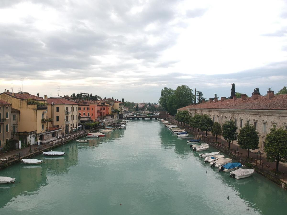 Acqua Verde Appartamenti Πεσκιέρα ντελ Γκάρντα Εξωτερικό φωτογραφία